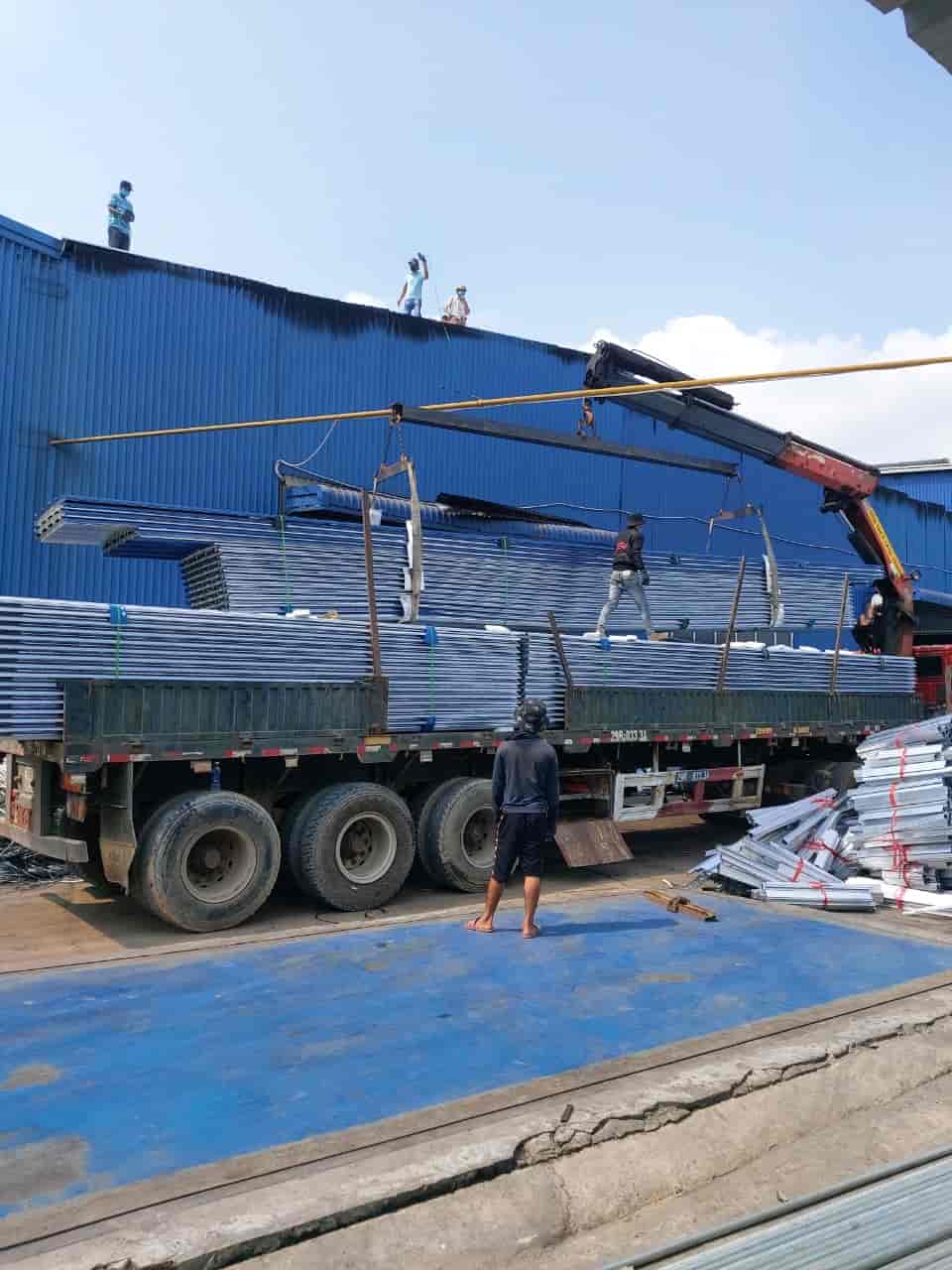 bang-bao-gia-ton-lanh-mau-gia-re-sang-chinh